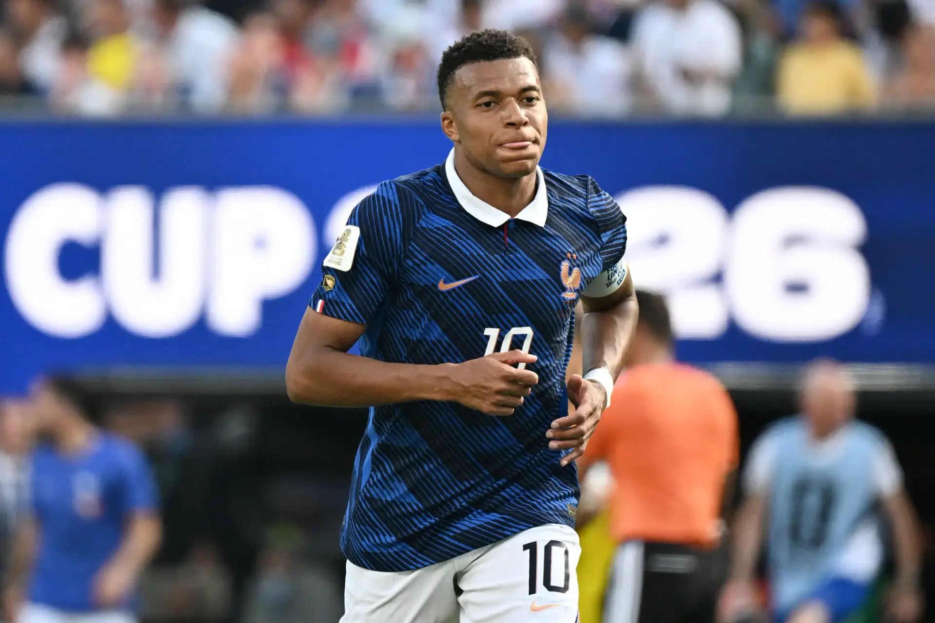Mbappé projeta evolução da França após brilhar na Copa do Mundo