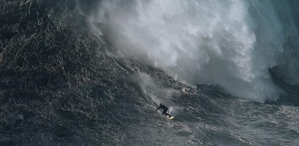 A jornada extrema de um big rider brasileiro em Nazaré: ondas gigantes, superação e o próximo desafio