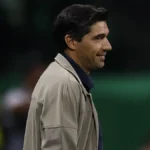 Abel Ferreira prioriza recuperação do elenco após fim das tratativas por Danilo