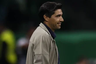 Abel Ferreira prioriza recuperação do elenco após fim das tratativas por Danilo