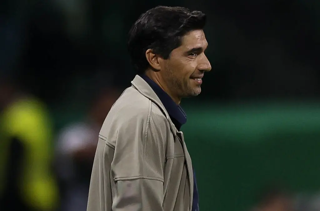 Abel Ferreira prioriza recuperação do elenco após fim das tratativas por Danilo