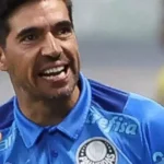 Abel Ferreira reforça permanência de atletas-chave e estratégia do Palmeiras no mercado