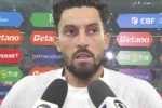 Alex Telles celebra centenário no Botafogo com vitória decisiva no Mineirão