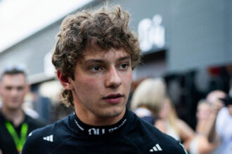 Andrea Kimi Antonelli perde posições no grid do GP da Hungria após punição da FIA