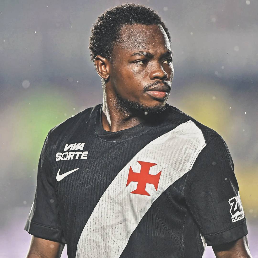 Andrés Gómez se consolida como peça-chave na ofensiva do Vasco no Brasileirão