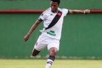 Araxá anuncia Ykaro Toledo, ex-Vasco com histórico de títulos na base