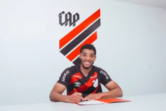 Athletico-pr garante permanência de Diogo Riquelme até 2029