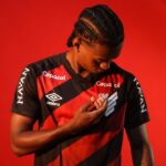 Athletico reforça elenco com a contratação do colombiano Kerwin Vargas