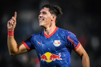 Atlético-mg oficializa chegada do atacante Thiago Borbas por empréstimo