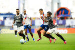Bahia e Corinthians travam duelo intenso em confronto pelo Campeonato Brasileiro