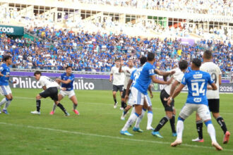 Botafogo garante vitória crucial sobre o Cruzeiro em embate no Mineirão