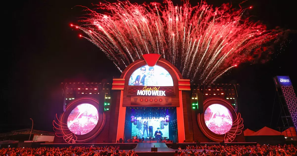 Capital Moto Week celebra terceira noite com Di Ferrero e estreia de LVCAS em Brasília