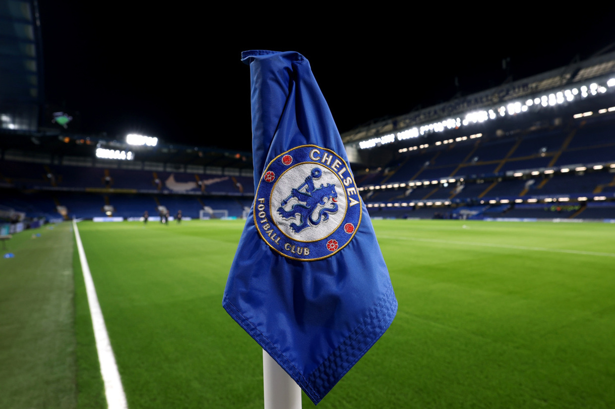 Chelsea recebe multa milionária da FA e enfrenta embargo de contratações