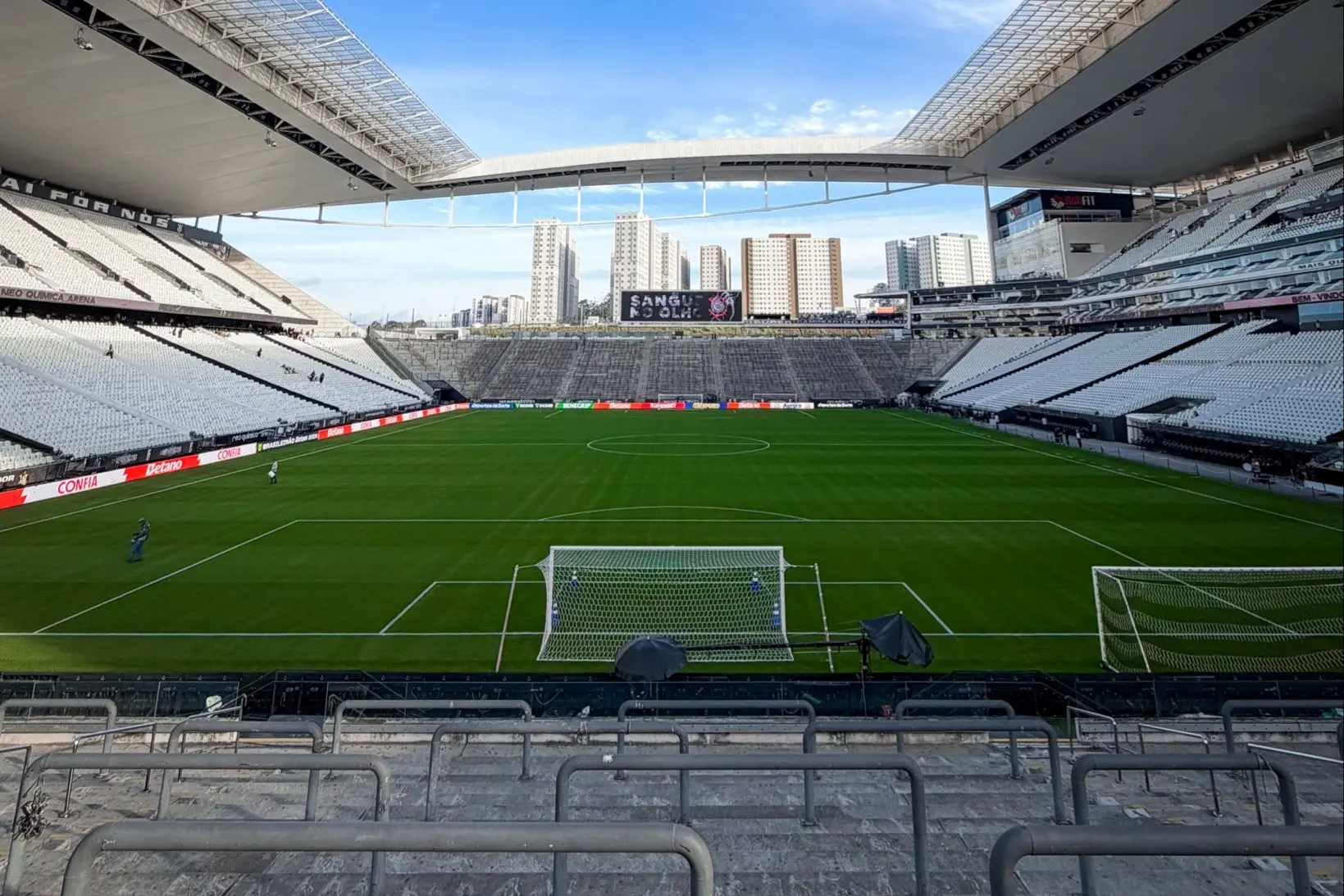 Corinthians aposta em escalação alternativa para enfrentar o Athletico-pr na Neo Química Arena