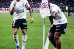 Corinthians celebra vitória no Brasileirão com destaque para dupla ofensiva