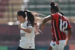 Corinthians domina Vitória por 4 a 0 e assume a ponta do Brasileirão Feminino