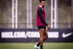 Corinthians finaliza ajustes táticos antes de enfrentar o Bahia pelo Brasileirão
