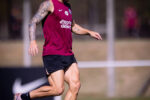 Corinthians intensifica preparação em sessão de treino focada