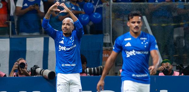 Coritiba e Cruzeiro se enfrentam pelo Brasileirão no Couto Pereira