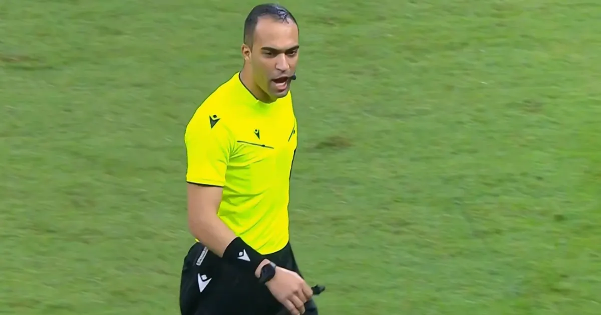 Davi Lacerda é o árbitro definido pela CBF para Cruzeiro e Botafogo