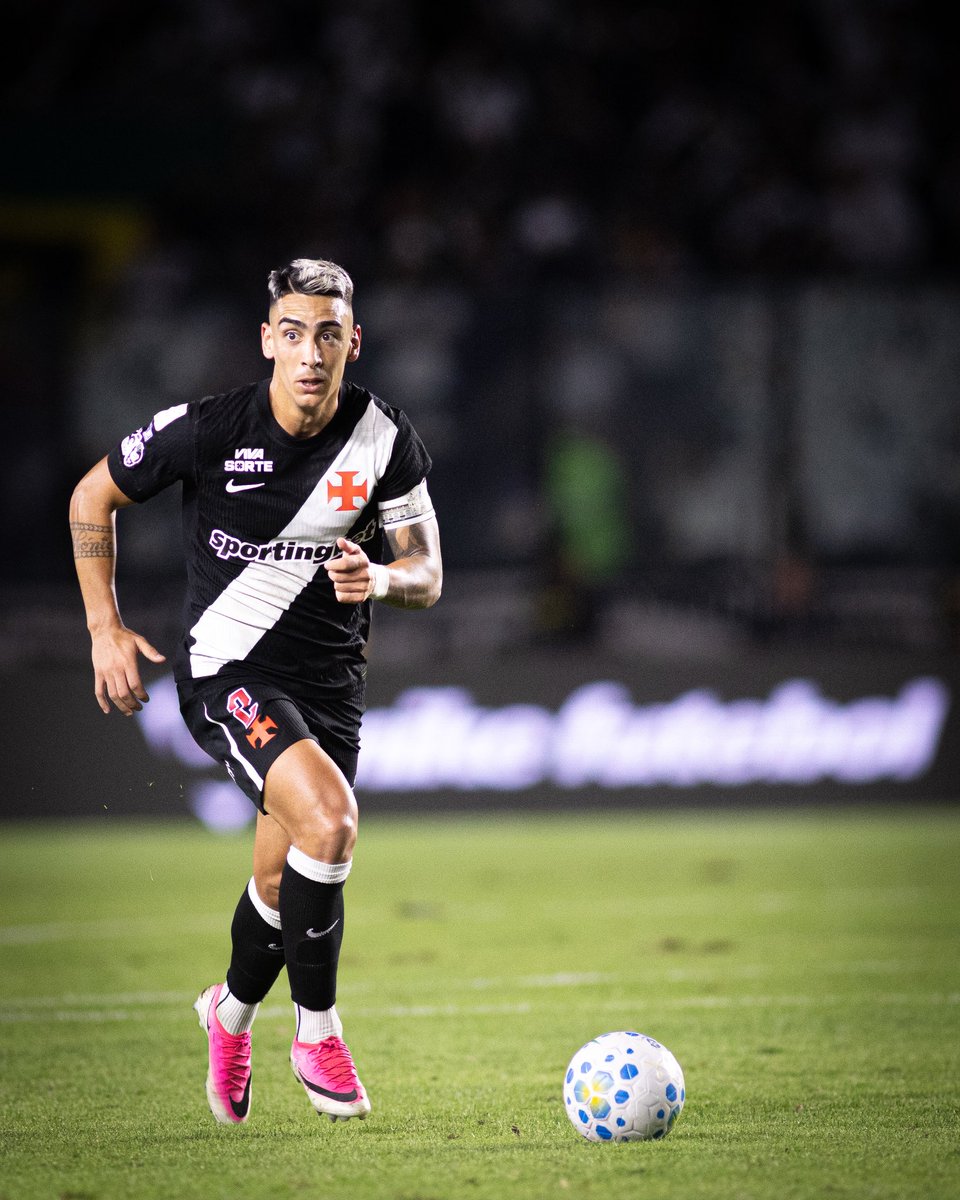 Desempenho de Puma Rodríguez como titular do Vasco no Brasileirão entre 2023 e 2026