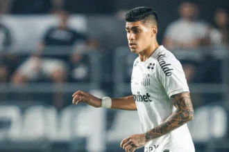 Desempenho do Santos na Sul-americana: entre a falha defensiva e a força ofensiva