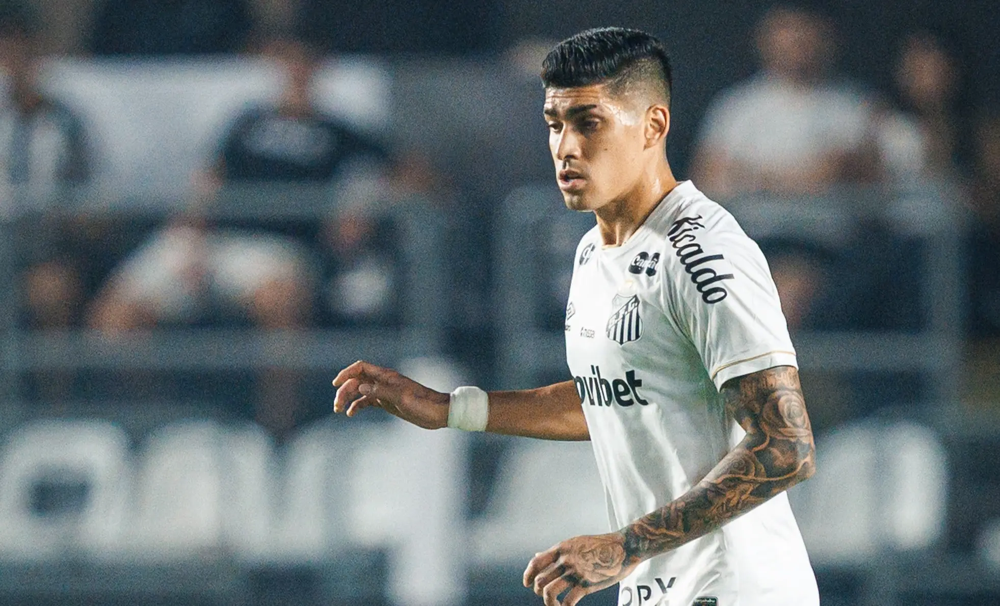 Desempenho do Santos na Sul-americana: entre a falha defensiva e a força ofensiva