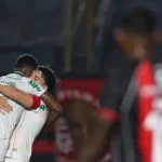 Estrangeiros e Carlos Miguel brilham em goleada do Palmeiras sobre o Vitória