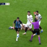 Expulsão de Marlon marca eliminação do Grêmio em confronto decisivo