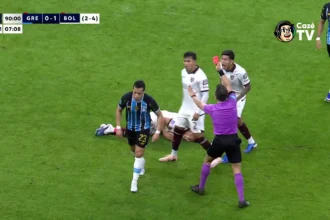 Expulsão de Marlon marca eliminação do Grêmio em confronto decisivo