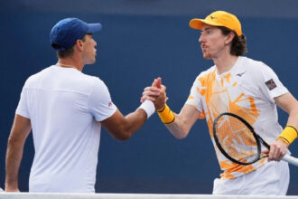 Fernando Romboli e John-patrick Smith buscam vaga no ATP 500 de Washington