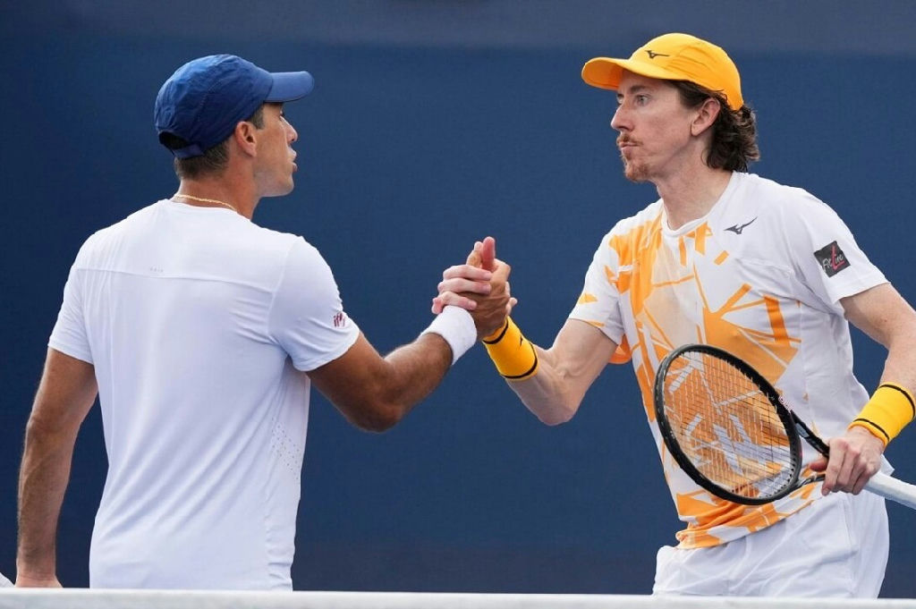 Fernando Romboli e John-patrick Smith buscam vaga no ATP 500 de Washington