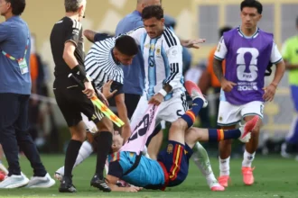 Fifa investiga atletas e comissão técnica após incidentes na final da Copa