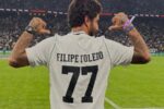 Filipe Toledo celebra paixão pelo Corinthians com homenagem na Neo Química Arena