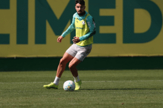 Flaco López retorna aos treinos e reforça o Palmeiras para o Brasileirão