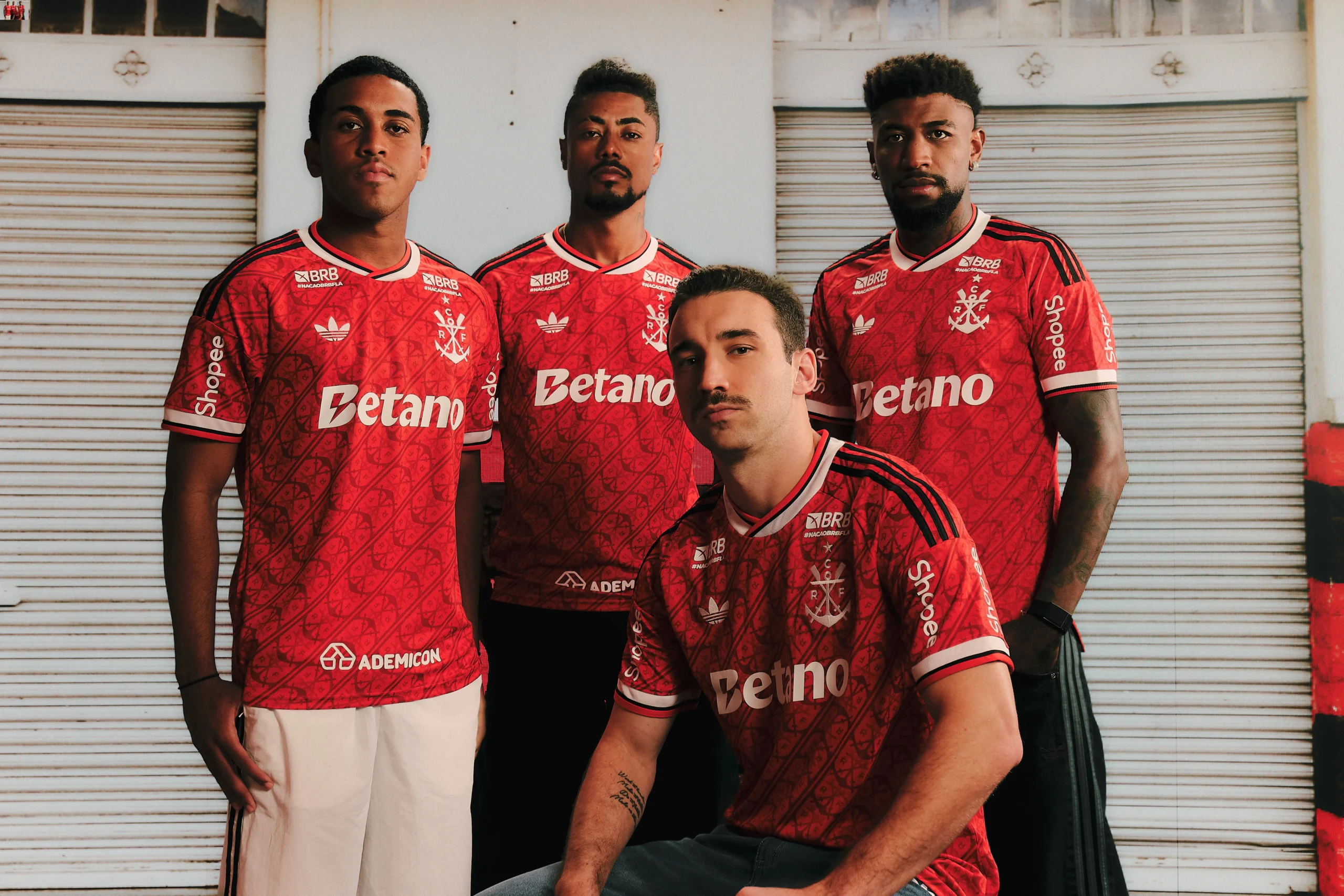 Flamengo apresenta novo terceiro uniforme para a temporada 2026