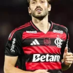 Flamengo descarta volta de Matías Viña e lateral segue isolado no River Plate