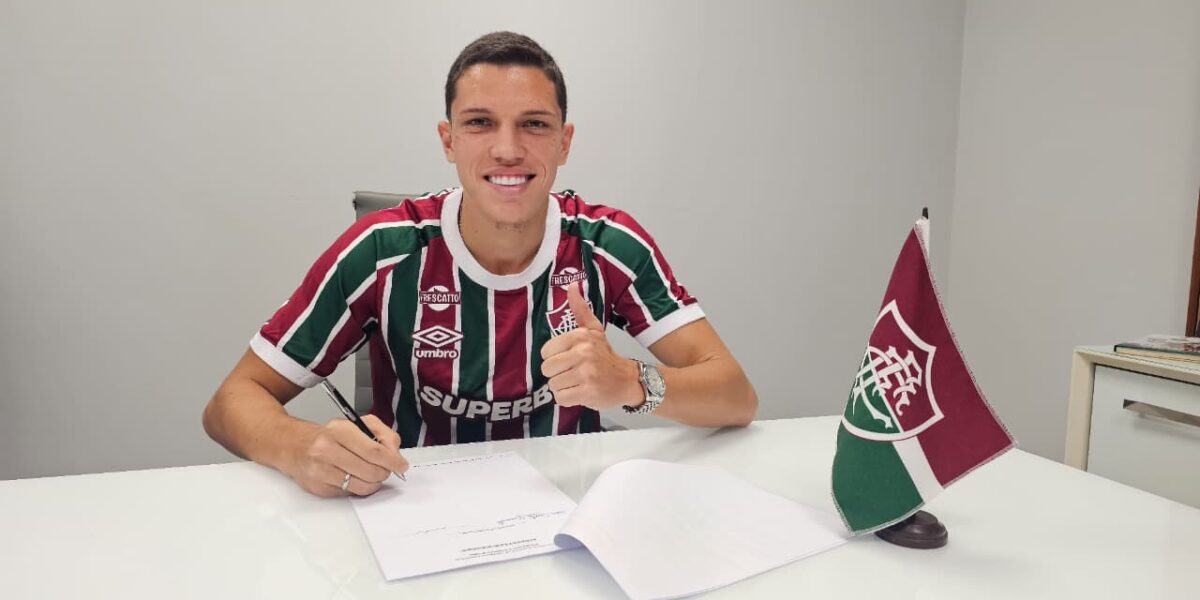 Fluminense esclarece percentual de direitos econômicos de Davi Schuindt