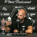 Franclim Carvalho esclarece status de Danilo no elenco do Botafogo
