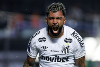 Gabigol marca e Santos garante classificação na Copa Sul-americana