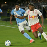 Galeria de imagens registra o confronto decisivo entre RB Bragantino e Sporting Cristal