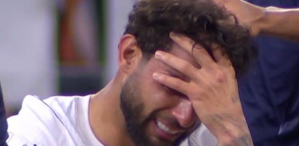 Gestão do Corinthians sob críticas após polêmica com novo gramado