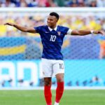 Mbappé brilha com dois gols e garante França nas oitavas da Copa do Mundo