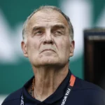 Marcelo Bielsa encerra ciclo no Uruguai após eliminação na Copa do Mundo de 2026
