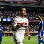 Luciano cobra postura mais confiante do São Paulo após empate na Sul-americana com Dorival