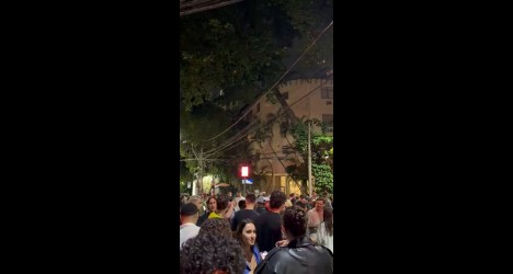 Admar Lopes é visto em momento de lazer no Leblon durante período de atividades