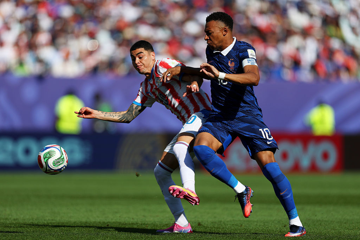 Placar segue zerado entre Paraguai e França após primeiro tempo de jogo