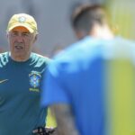 Ancelotti sinaliza Martinelli como favorito para substituir Paquetá