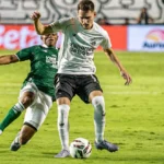 Goiás supera o Ceará e mantém sequência positiva na Série B