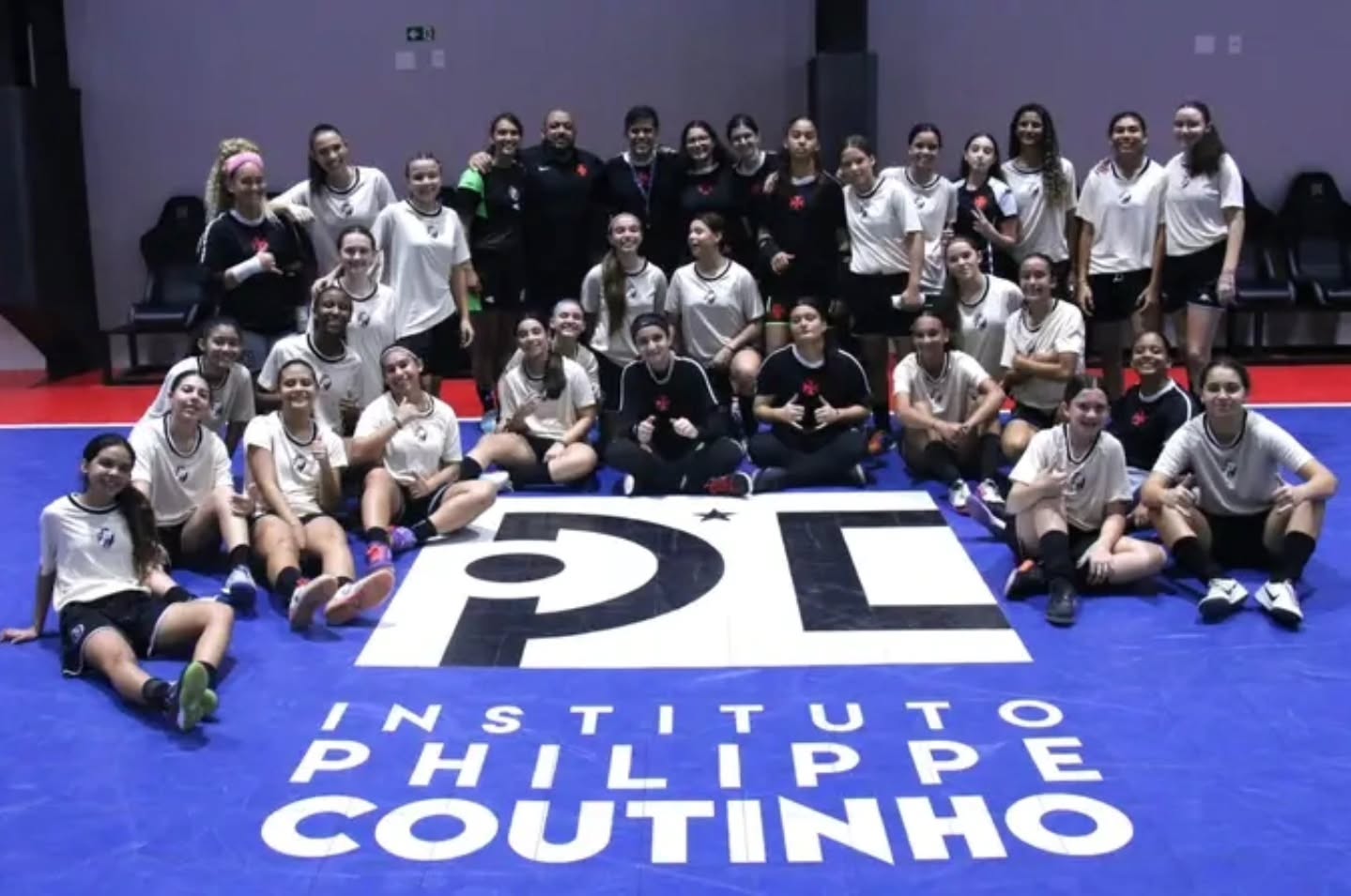 Futsal feminino do Vasco da Gama inicia treinamentos em estrutura de ponta